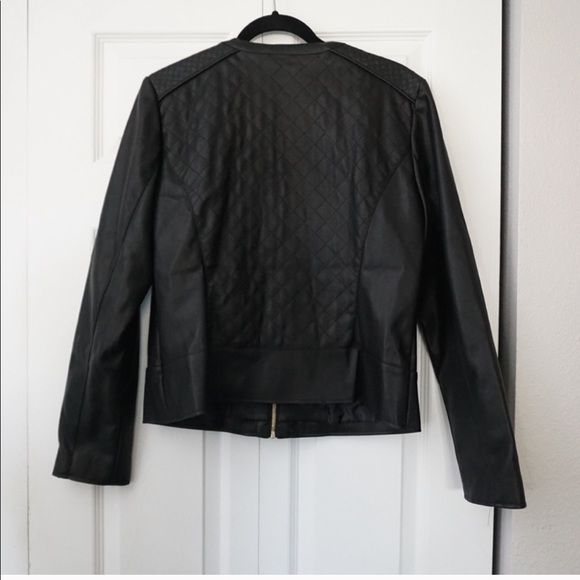 Sold - Picture 4 of 8